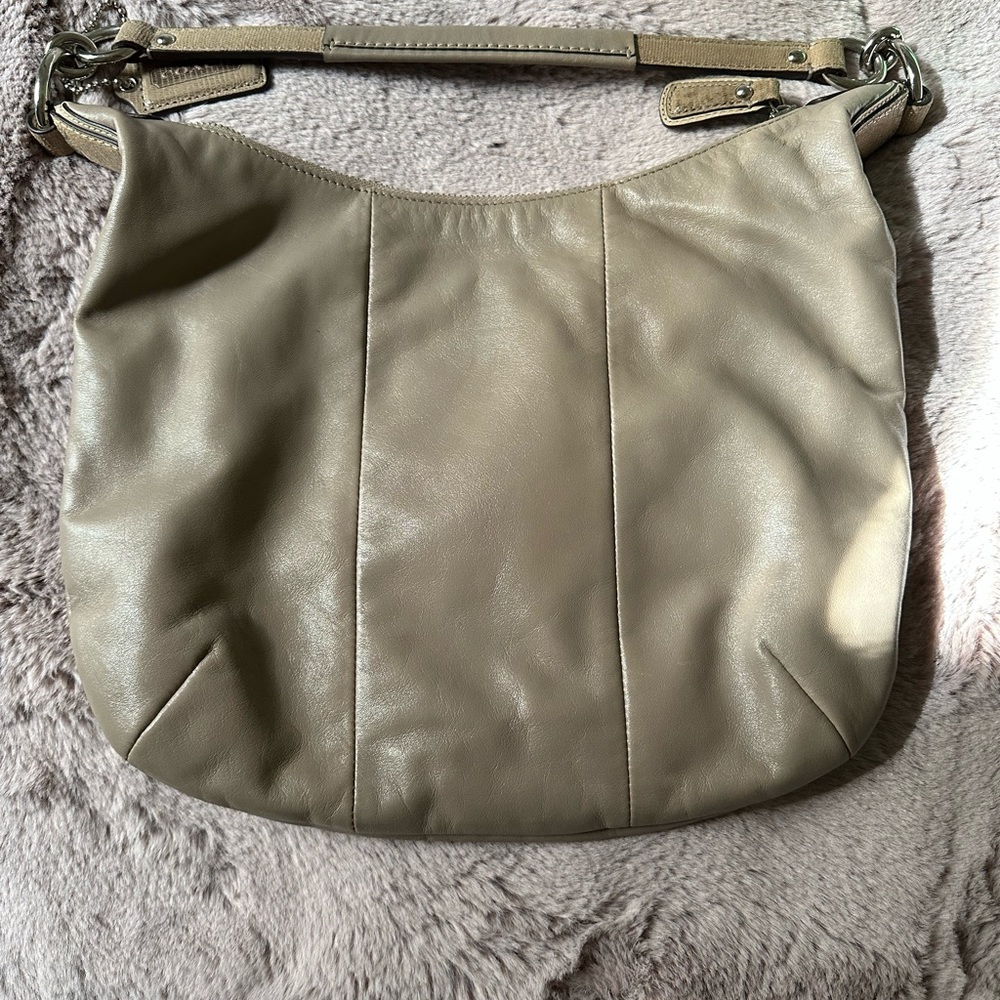 Coach Purse - Picture 3 of 3